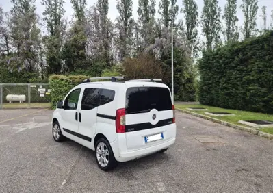 Fiat Qubo 1.4 8V 77 CV Easy Natural Power (7)