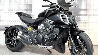 Ducati Diavel V4 (2023 - 26) usata
