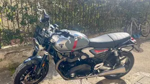 Triumph Speed Twin 1200 (2025 - 26)  (8)