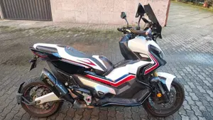 Honda X-ADV 750 (2018 - 20)  (4)