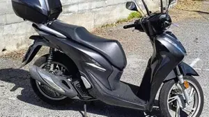 Honda SH 150i (2020 - 23)  (2)