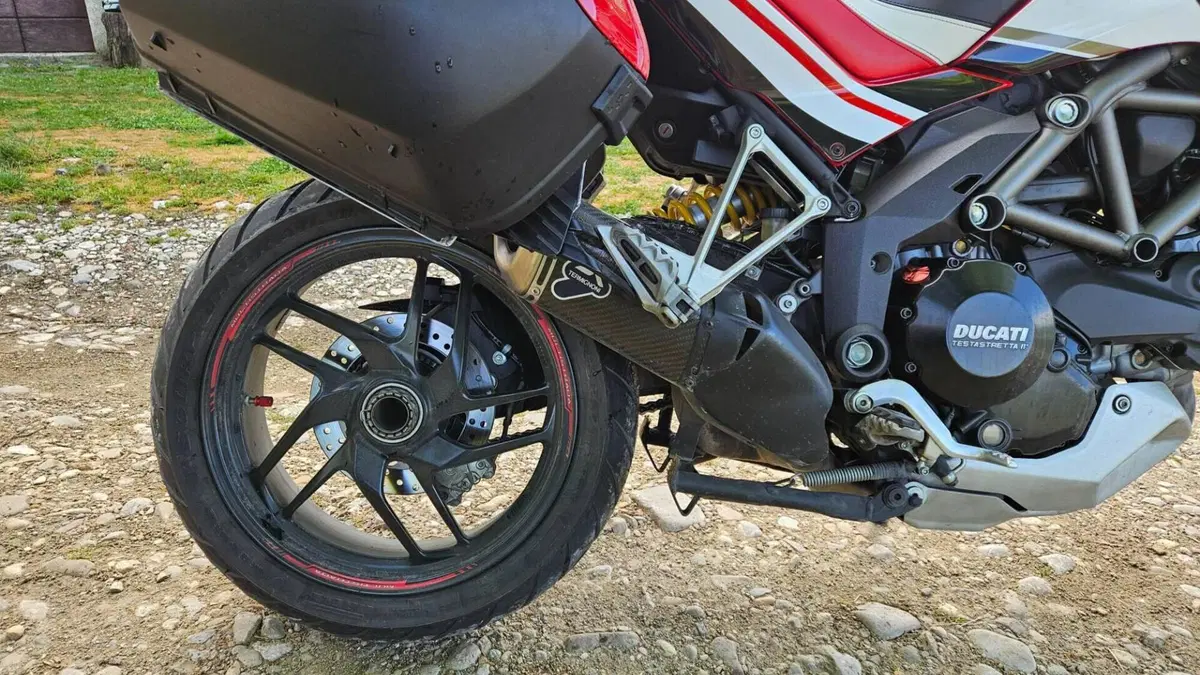 Ducati Multistrada 1200 S Touring D-air (2013 - 14)  (4)