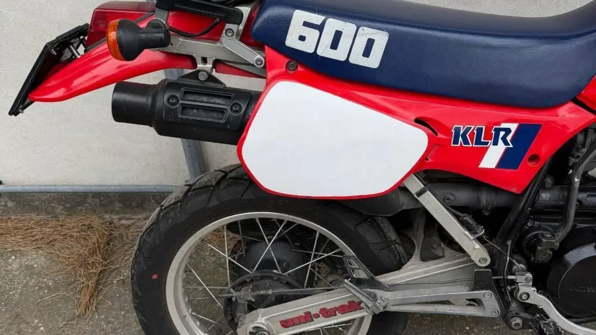 Kawasaki   (6)