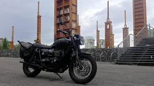 Triumph Bonneville T120 (2021 - 25)  (4)