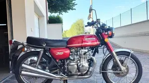 Honda   (2)