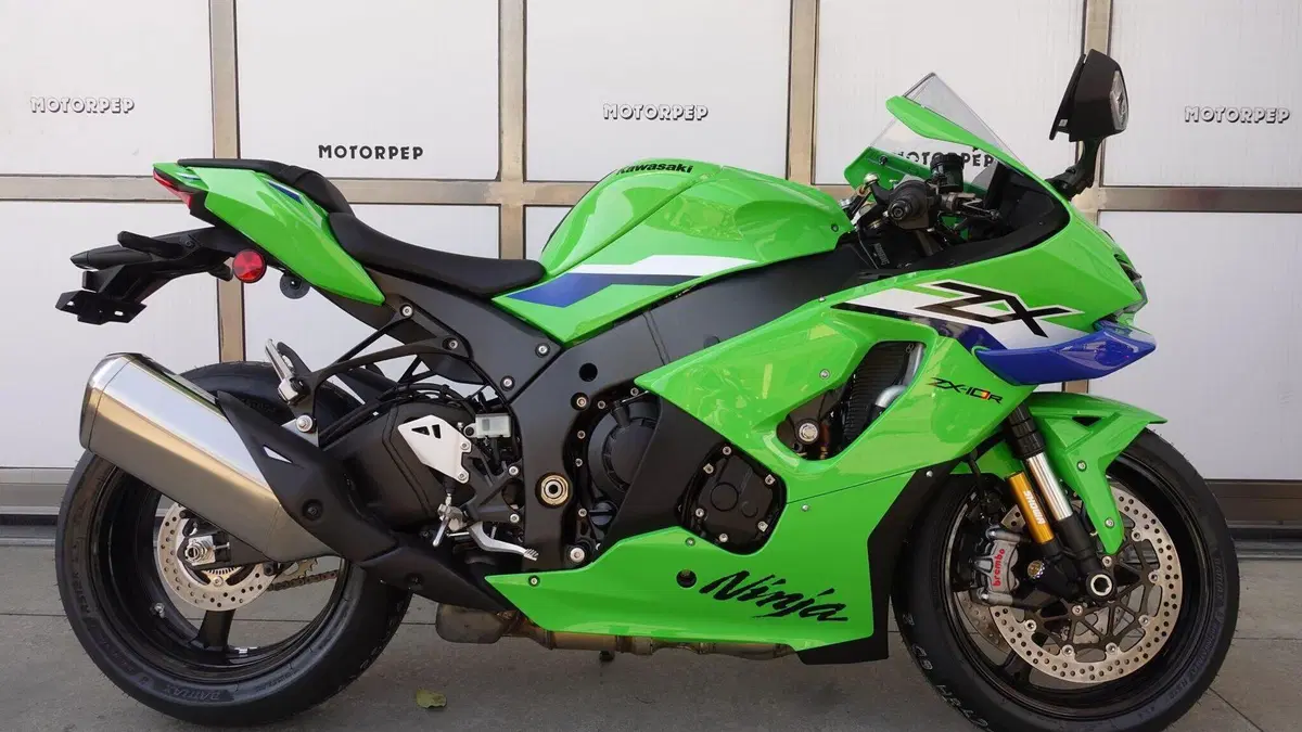 Kawasaki Ninja 1000 ZX-10R (2026)  (2)