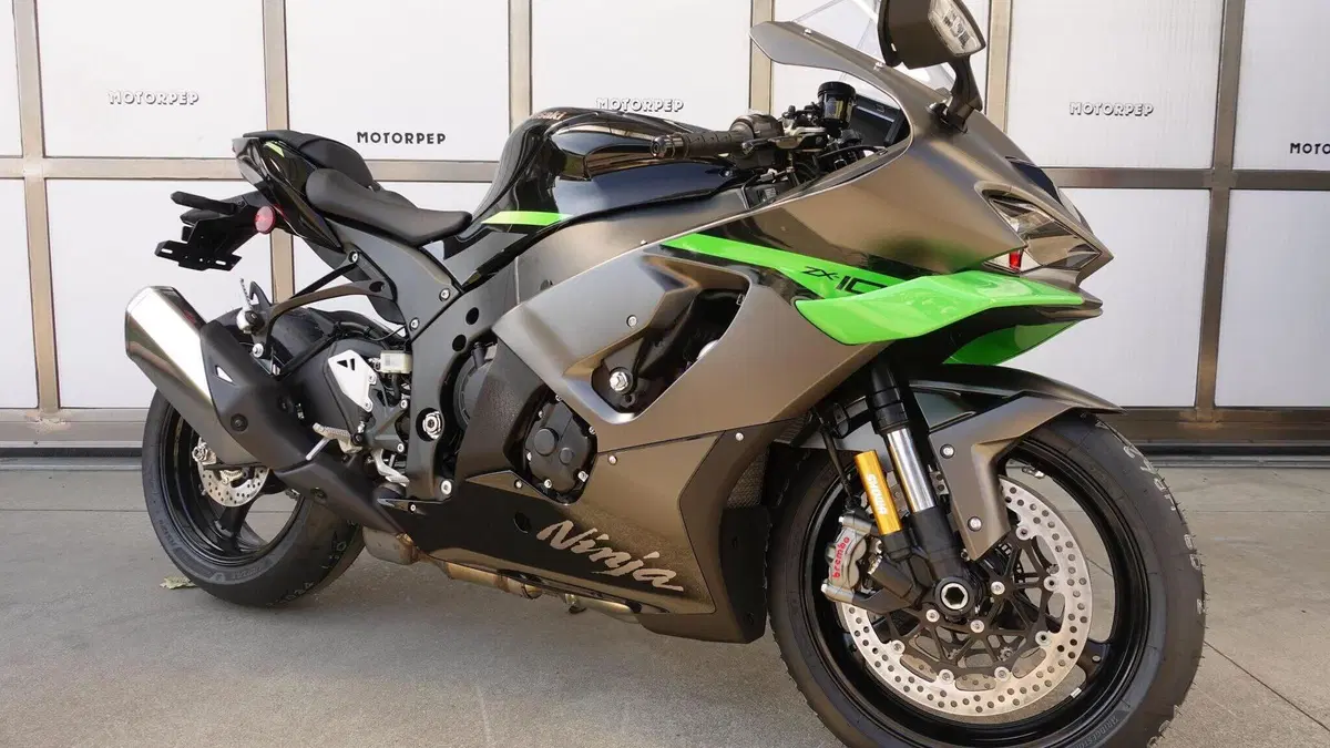 Kawasaki Ninja 1000 ZX-10R (2026)  (3)