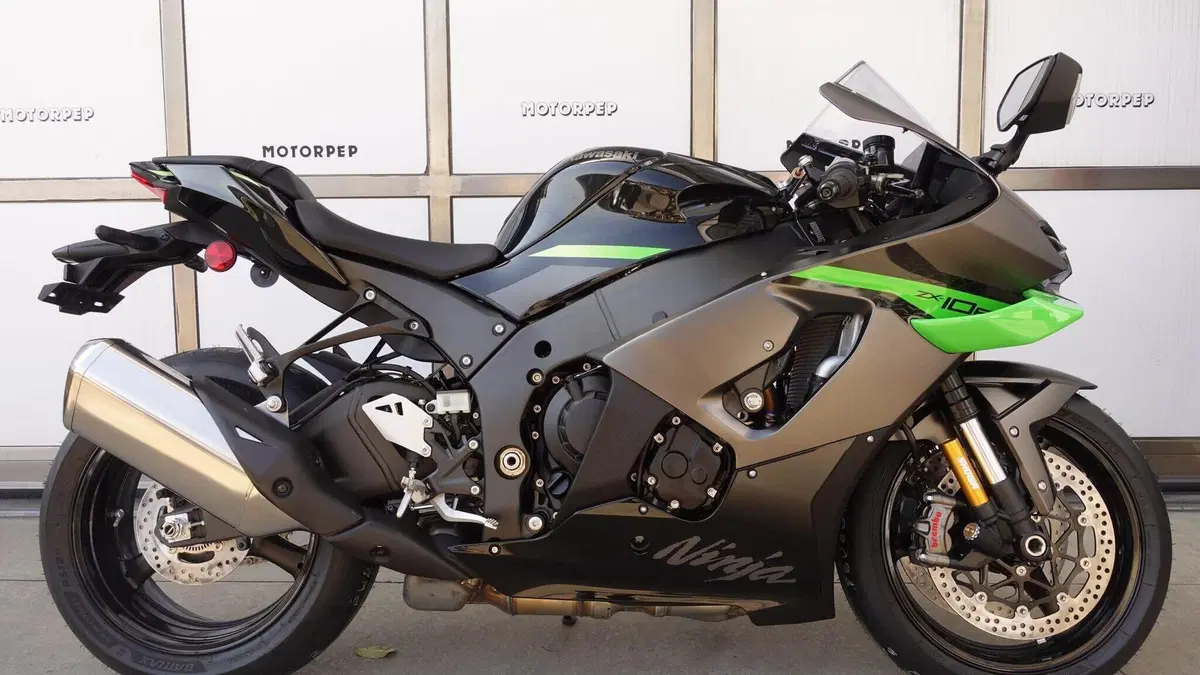 Kawasaki Ninja 1000 ZX-10R (2026)  (4)