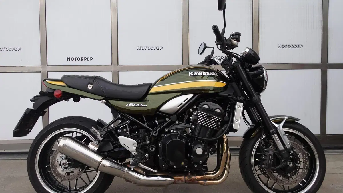 Kawasaki Z 900 RS (2018 - 20)  (2)