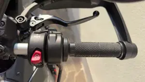 Ducati DesertX (2022 - 25)  (7)