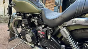 Triumph Speedmaster (2003 - 05)  (4)