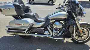 Harley-Davidson 1690 Electra Glide Ultra Limited (2014 - 15) - FLHTK  (3)