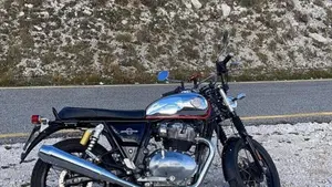 Royal Enfield Interceptor 650 (2021 - 26)  (4)