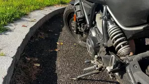 Ducati Scrambler 400 Sixty 2 (2016 - 21)  (4)