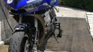 Yamaha YZF R6 (2005)  (4)