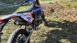 Rieju MRT 50 Supermotard Pro (2021 - 25)  (4)