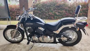 Yamaha XVS 650 Drag Star (1997 - 05)  (2)