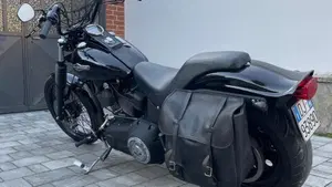 Harley-Davidson 1584 Night Train (2006 - 07) - FXSTB  (2)