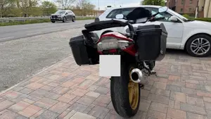 Honda VFR 800 (1998 - 01)  (15)