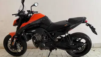 KTM 890 Duke (2021 - 23) usata