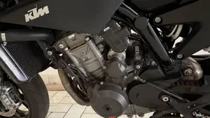 KTM 890 Duke (2021 - 23)  (5)