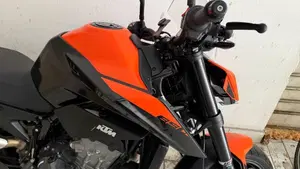 KTM 890 Duke (2021 - 23)  (9)
