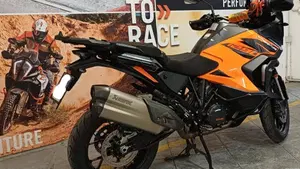 KTM 1290 Super Adventure S (2021)  (7)