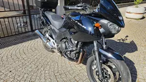 Yamaha TDM 900 (2002 - 14)  (4)