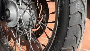 Triumph Bonneville T100 SE (2014)  (6)
