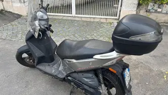 Kymco Agility 150 R16 usata