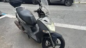 Kymco Agility 150 R16  (2)