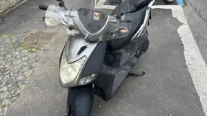 Kymco Agility 150 R16  (3)