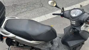 Kymco Agility 150 R16  (4)