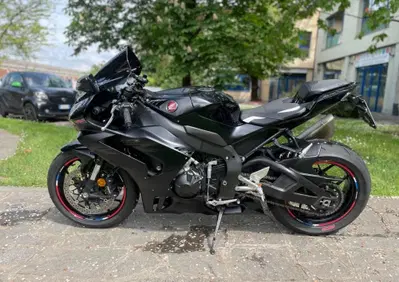Honda CBR 1000 RR-R Fireblade (2020 - 21) - Annuncio 9988957