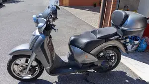 Aprilia Scarabeo 250 GT (2004 - 07)  (7)