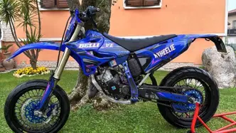 Yamaha YZ 125 (2014) usata