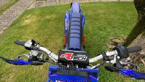Yamaha YZ 125 (2014)  (10)
