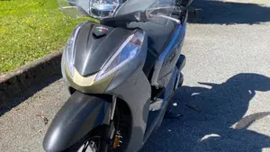 Honda SH 300 i Sport ABS (2018 - 20)  (3)