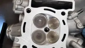 Honda CRF 250R (2020)  (13)
