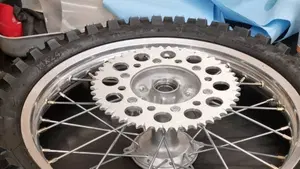 Honda CRF 250R (2020)  (17)