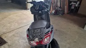 Kymco Downtown 350i ABS (2016 - 20)  (4)