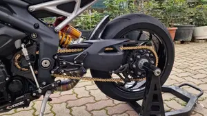 Triumph Speed Triple 1200 RS (2021 - 24)  (3)