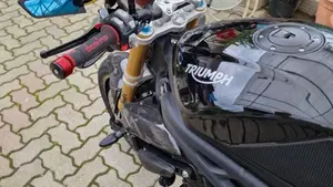 Triumph Speed Triple 1200 RS (2021 - 24)  (6)