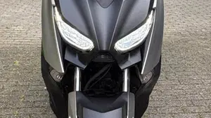 Yamaha X-Max 300 ABS (2017 - 20)  (3)