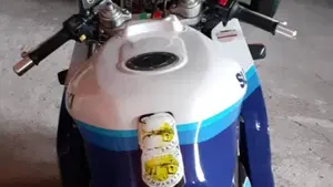 Suzuki GSX R 1100 (1989 - 90)  (5)