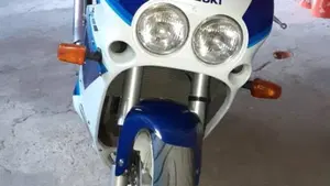 Suzuki GSX R 1100 (1989 - 90)  (3)