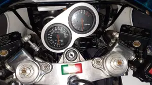 Suzuki GSX R 1100 (1989 - 90)  (2)