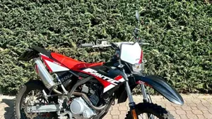 Fantic Motor Enduro 125 E Performance 4t (2017)  (5)