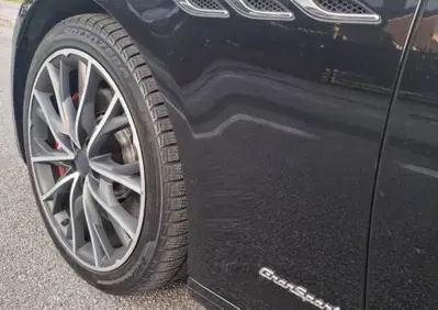 Maserati Ghibli Ghibli V6 Diesel 275 CV Gransport (7)