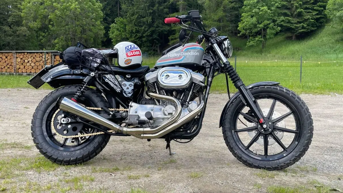 Harley-Davidson 883 Standard (1987 - 93) - XLH 